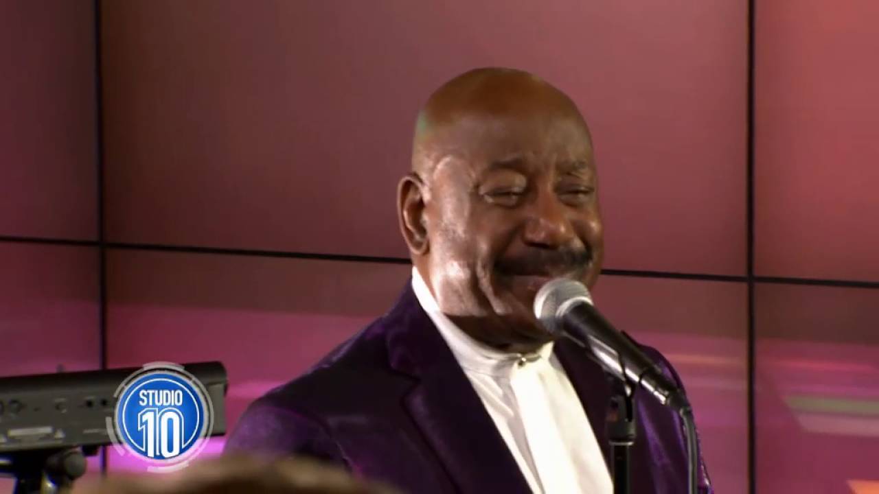 Hot Chocolate Perform 'You Sexy Thing (I Believe In Miracles)'