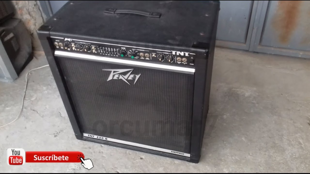 Como reparar  PEAVEY  TNT 115 S prende no da sonido
