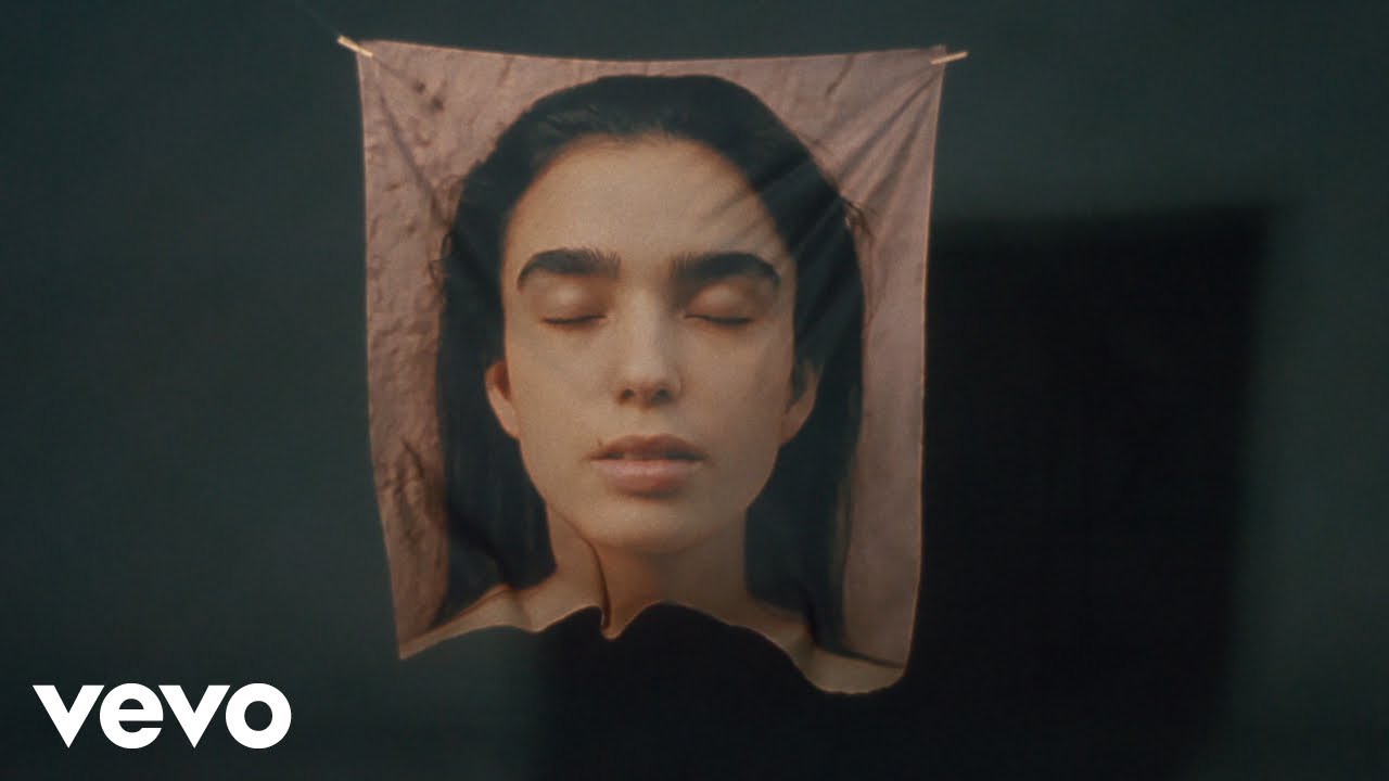 Sofia Monroy - Diente de León (Visualizer)