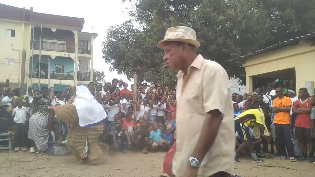 Mekuyo mía ekuku
