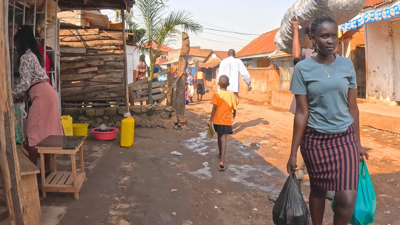My Humble Urban Village Walk in Africa🌍UGANDA🇺🇬