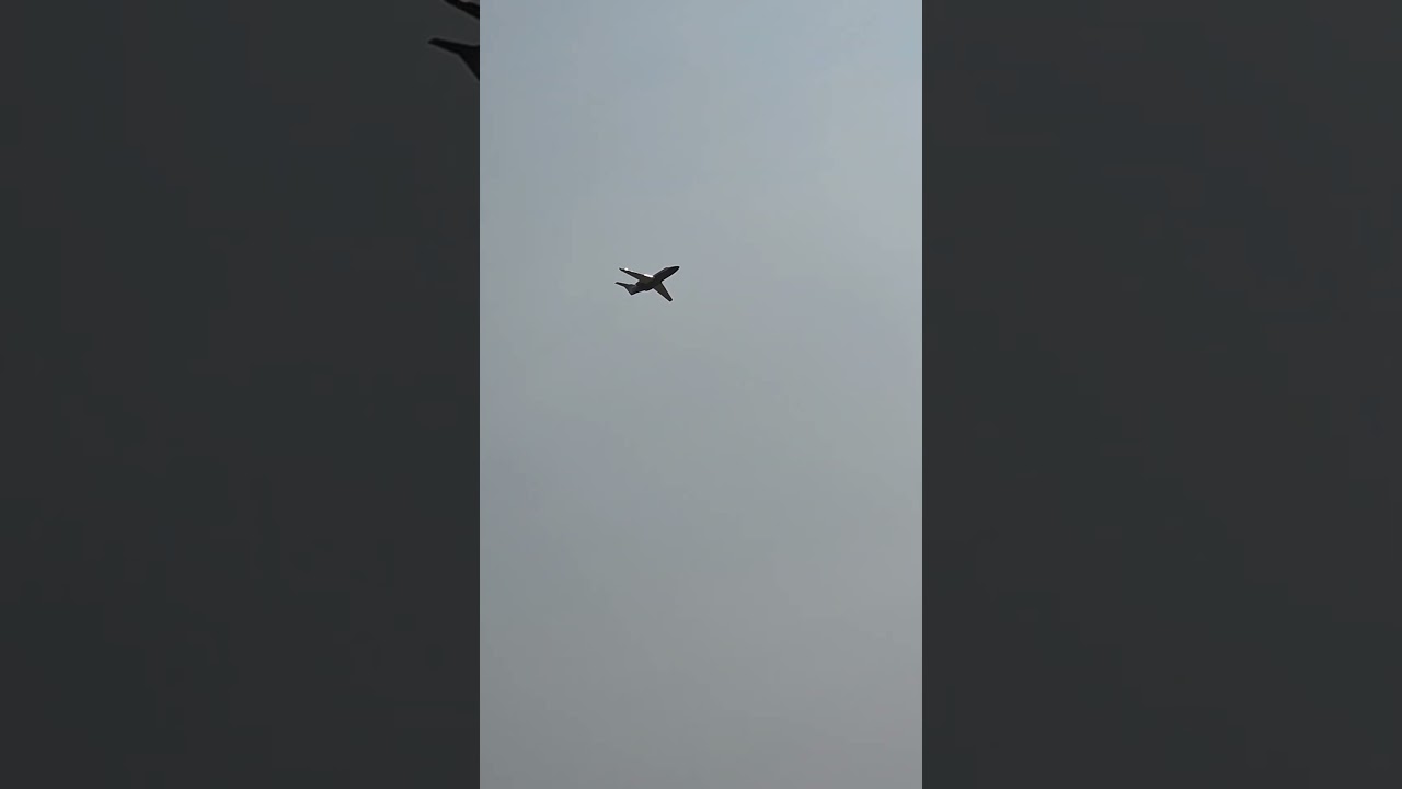 Amazing F-22 raptor #amazing #usmilitarycombat #airplane ##subscribe #shorts #usa lol