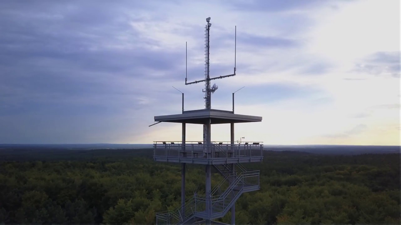 Luftaufnahmen vom Aussichtsturm in den Rauener Bergen - 2017 Mavic Pro 2 7k 30FPS