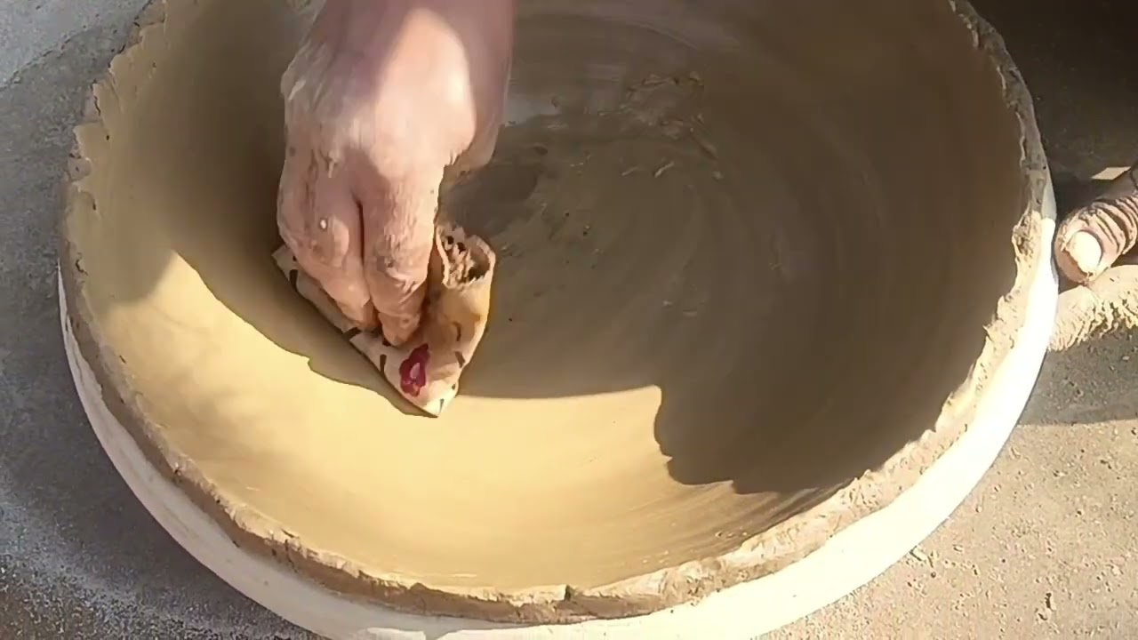 Mitti se bne kunde #pottery #creativeclayideas #subscribe #art #trending #trending #viral #clay #art