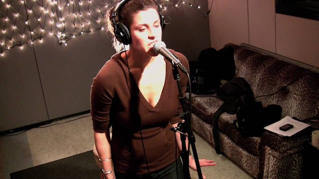 Dessa - Kites (Live on KEXP)