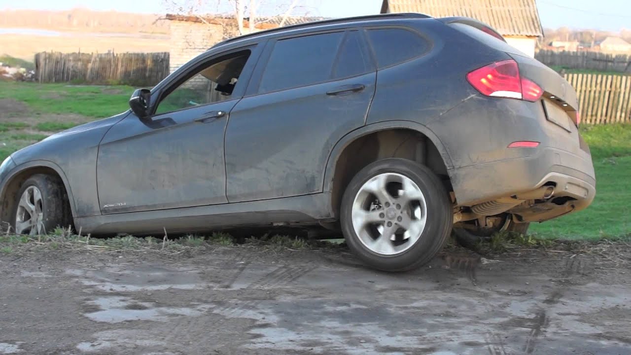 BMW X1 лёгкая диагоналка.