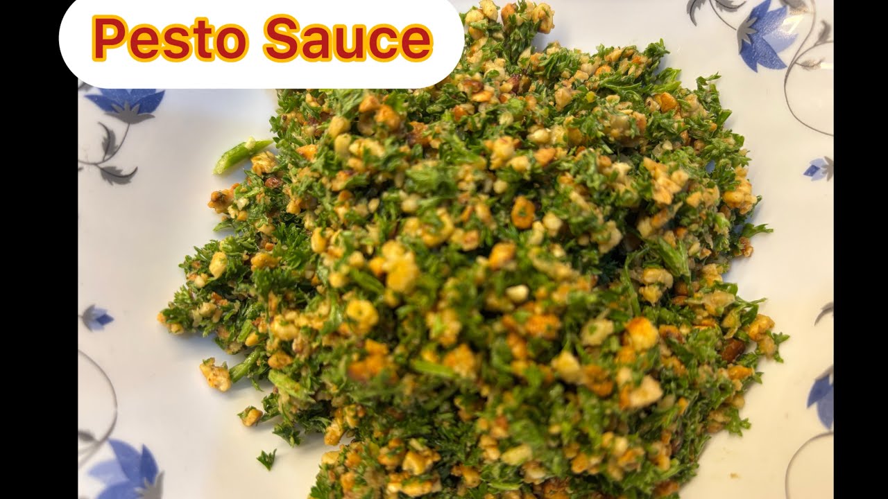 Pesto Sauce #pesto #sauce #italian #healthyrecipes #garlic #parsley #food #pastasaucerecipe
