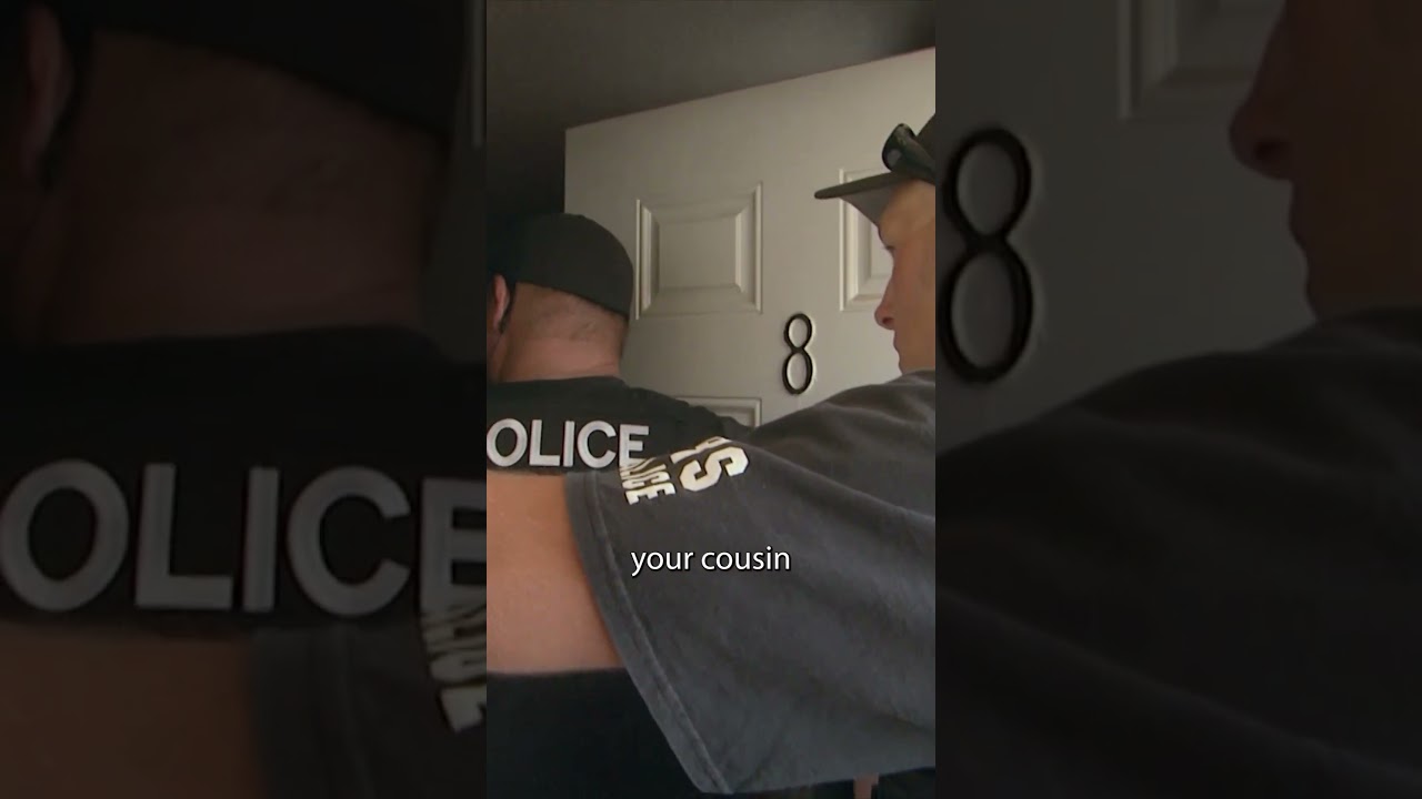 Man Hides From Cops In Bathroom of Apartment #cops #police #hiding #copstvshow  #shorts #viral