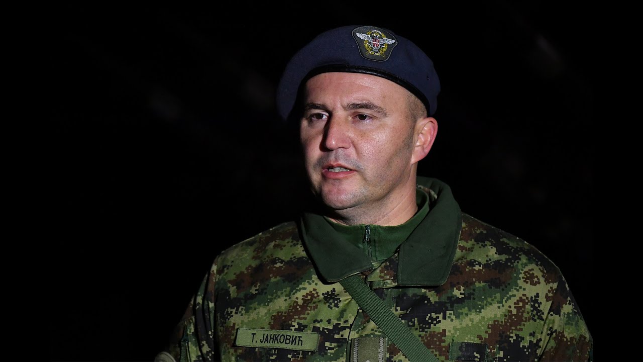 Brigadni general Tiosav Janković // Obilazak pripadnika 250. raketne brigade u novogodi&scaron;njoj noći