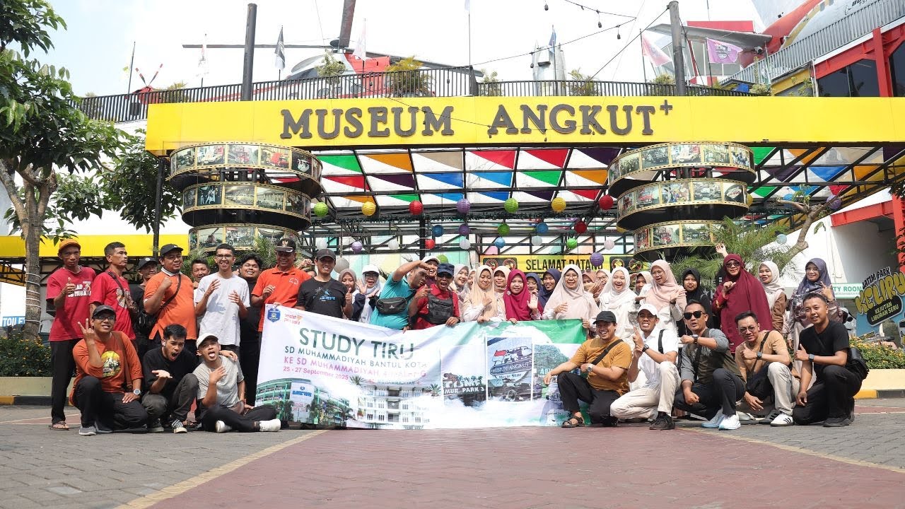 SD MUBATA Goes To Malang