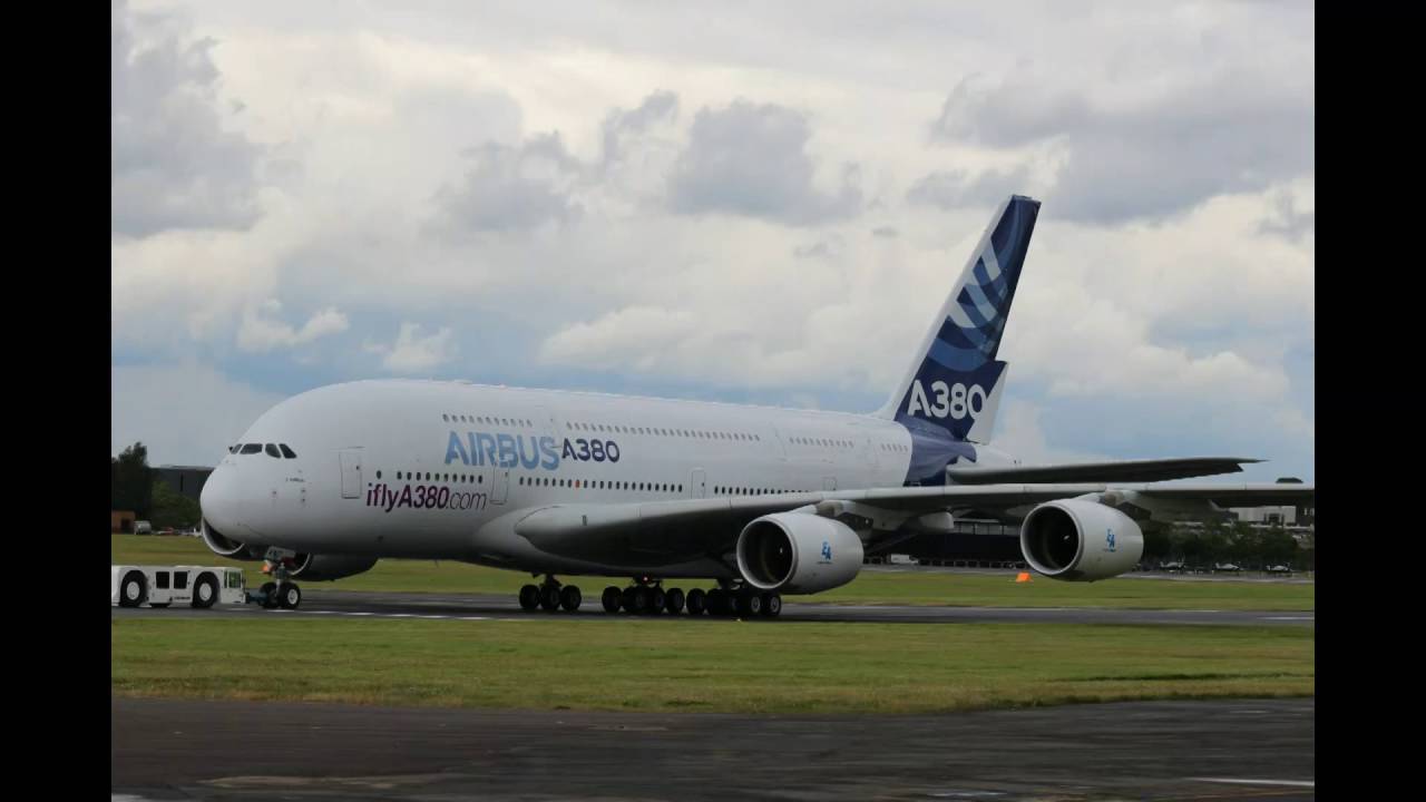 2016 Farnborough International Airshow #FIA16 in 1 minute