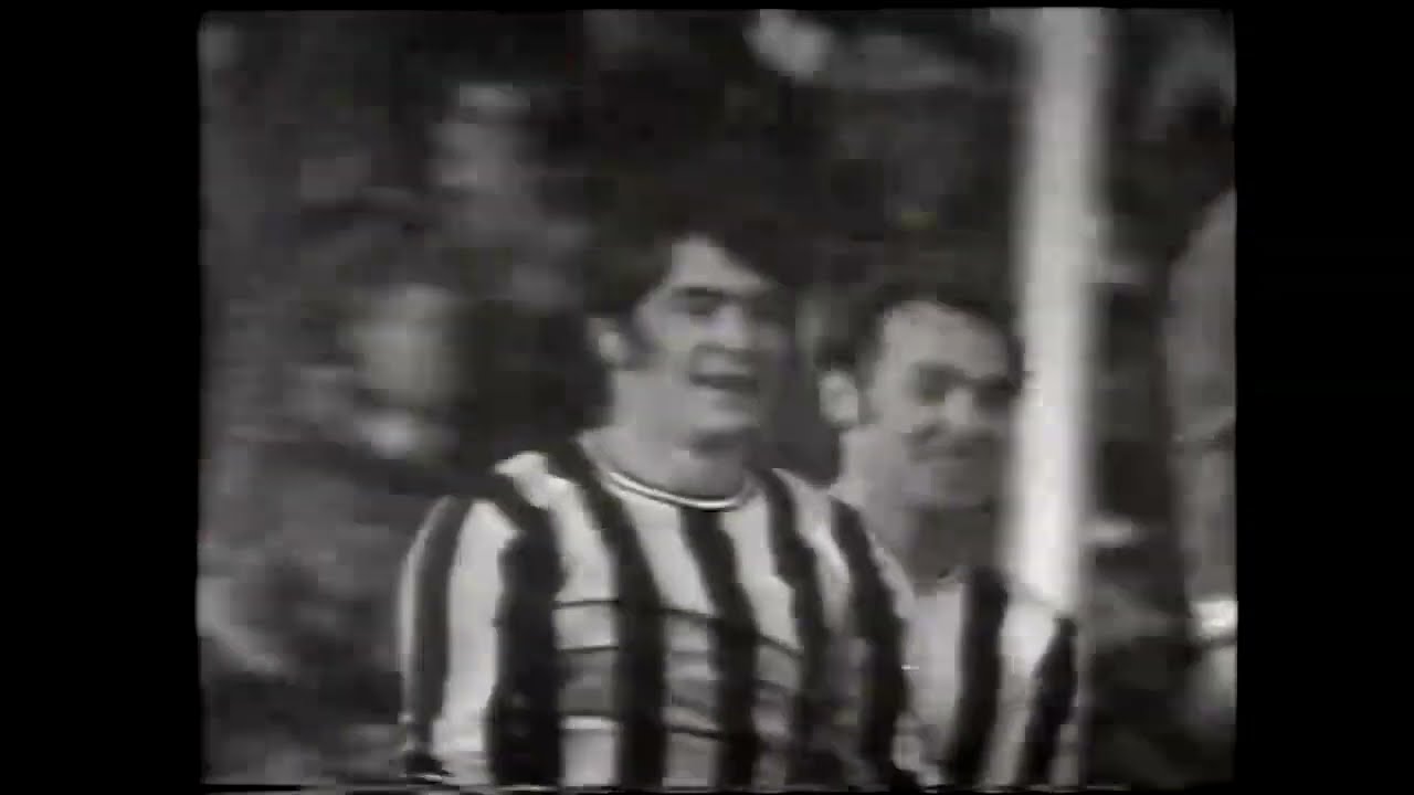 Newcastle United v Manchester United - 1968/69 - D1 12/04  (2-0) - Goals