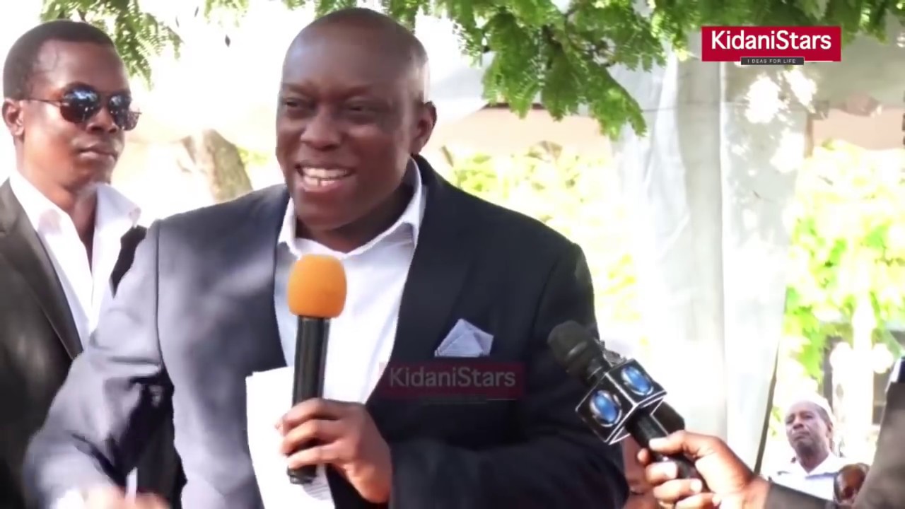 Alichokisema KIBONDE Wakati Anamzika Mkewe