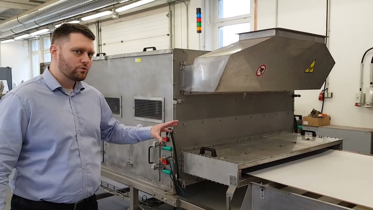 Continuous belt microwave - preheating/drying