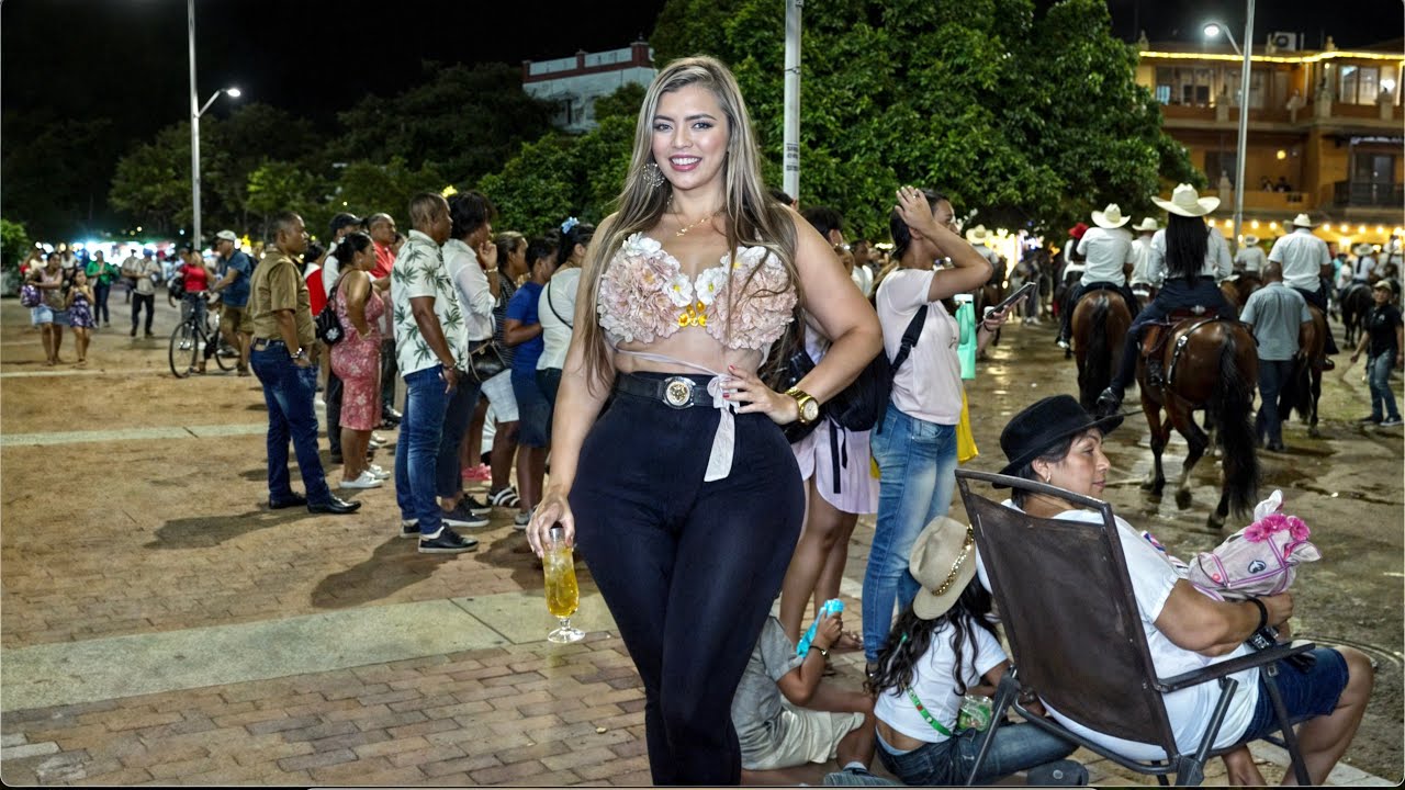 CARTAGENA GOT THE ULTIMATE GUIDE TO CURVY WOMEN  #horsebackriding #cabalgata #cartagena #colombia