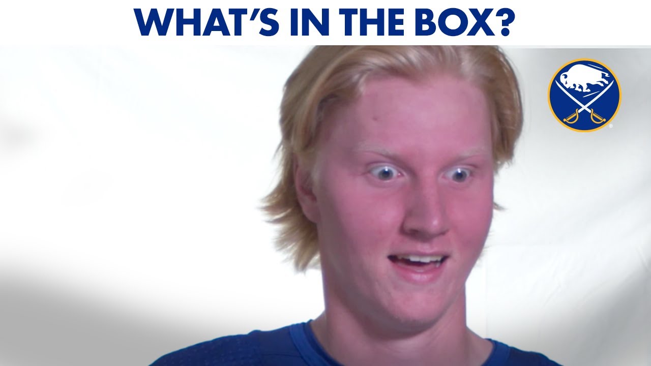 Buffalo Sabres Players Guess What's In the Box! | 