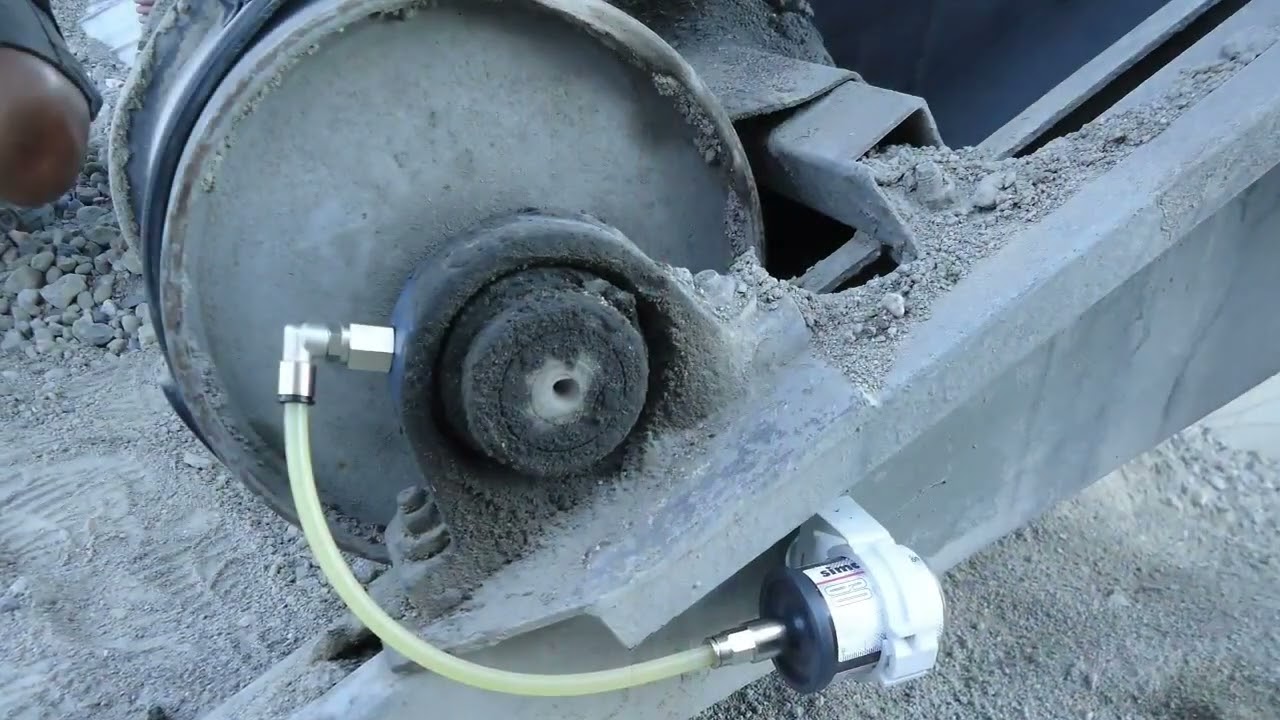 See the Simatec Simalube Automatic Lubricators in use