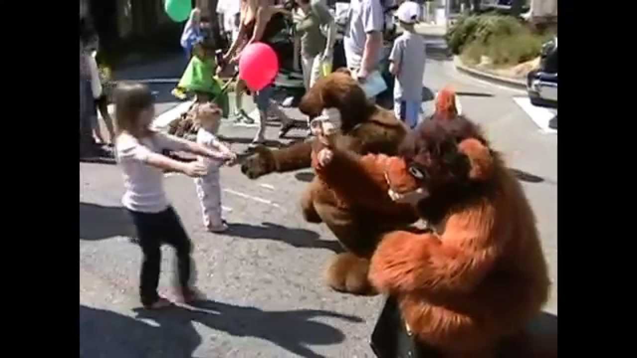 Fursuiting: For the Kids, and the kid in all of us!
