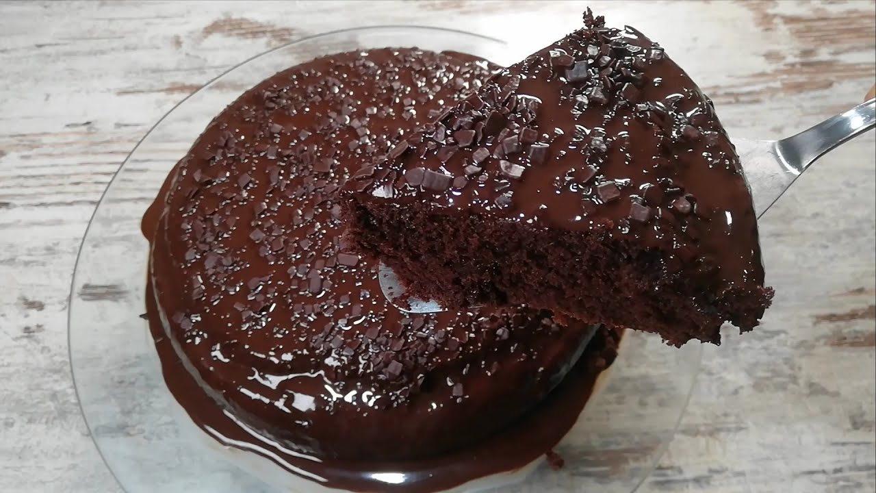 Torta al cioccolato sofficissima, senza uova, senza burro che scioglie nella bocca!