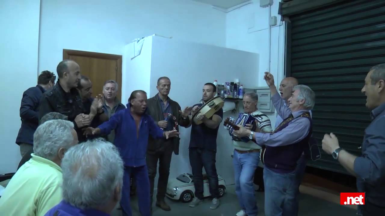 Serata di festa con il gruppo della New Generation di San Salvo e Osvaldo Raspa