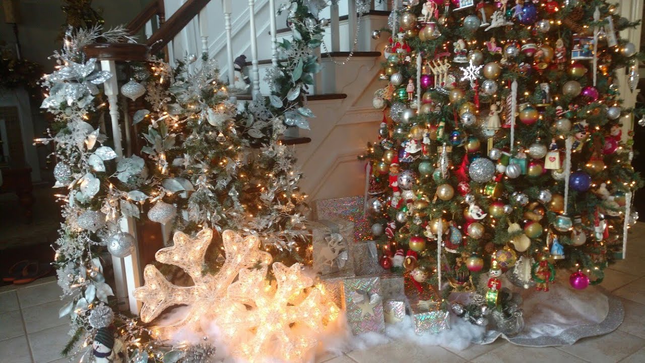Christmas 2017-Foyer Tree/ Stair Garland- Snow Globe Theme-Part 16 in Series 2017