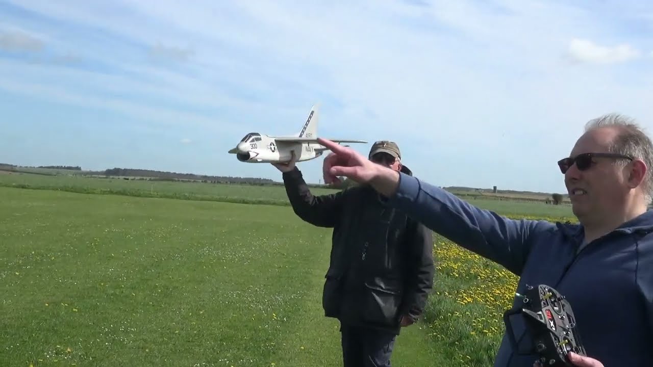 Chris MAIDENS his scratch built depron A-7 CORSAIR II(not what i said 😎)