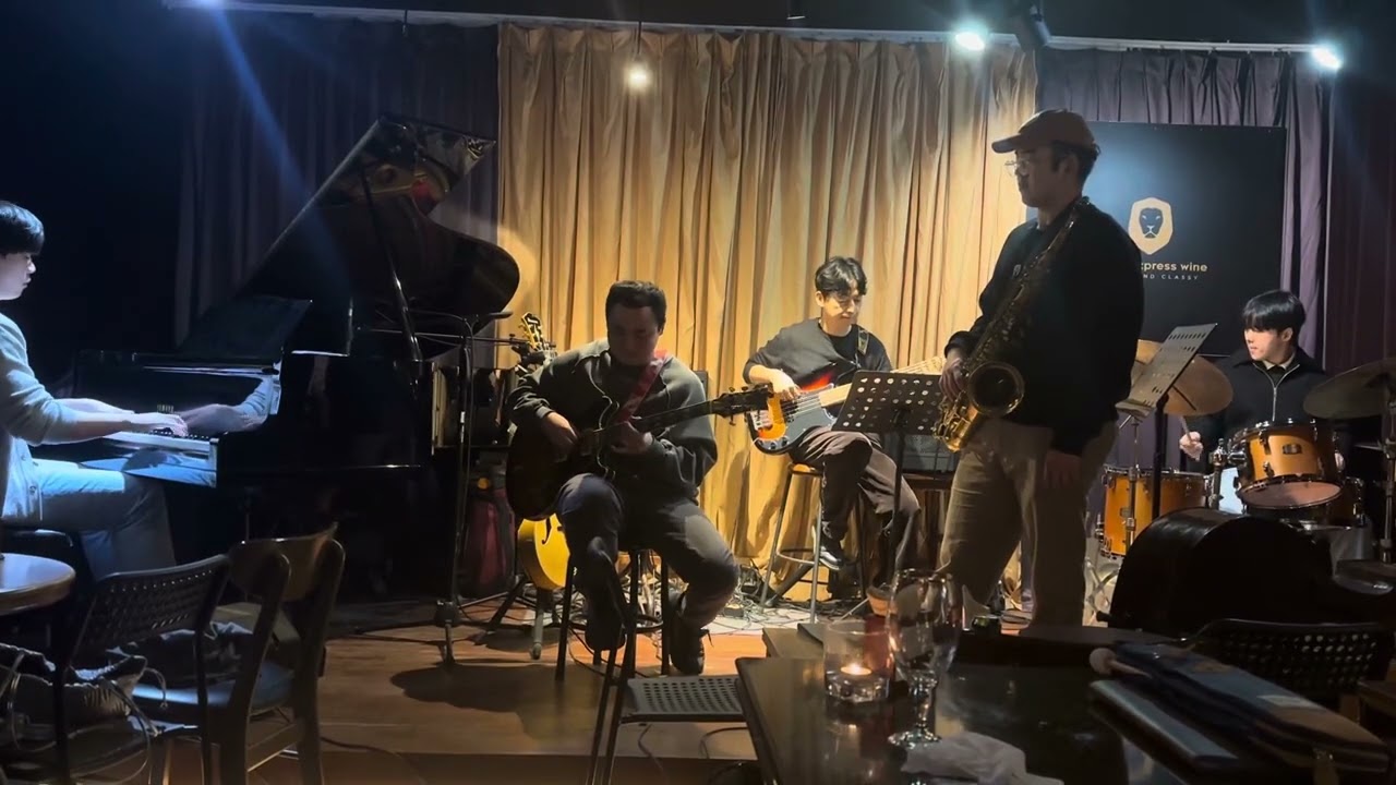 In Walked bud jazz
