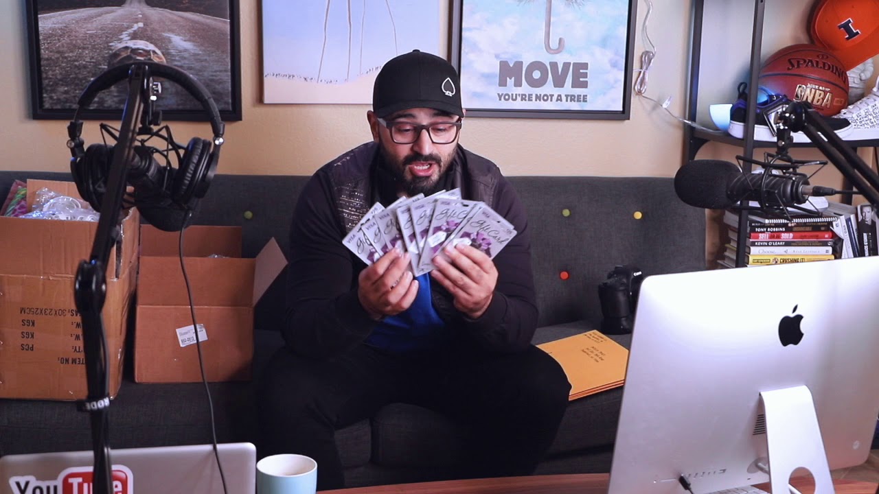 Holiday Giveaway 2019