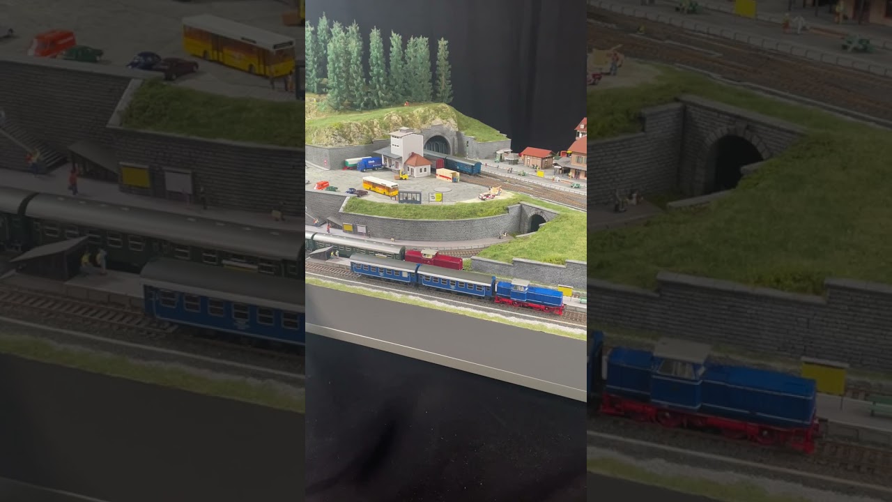 Easy-Track Trassenbausatz &bdquo;Martinstadt&ldquo; | Zugfahrt