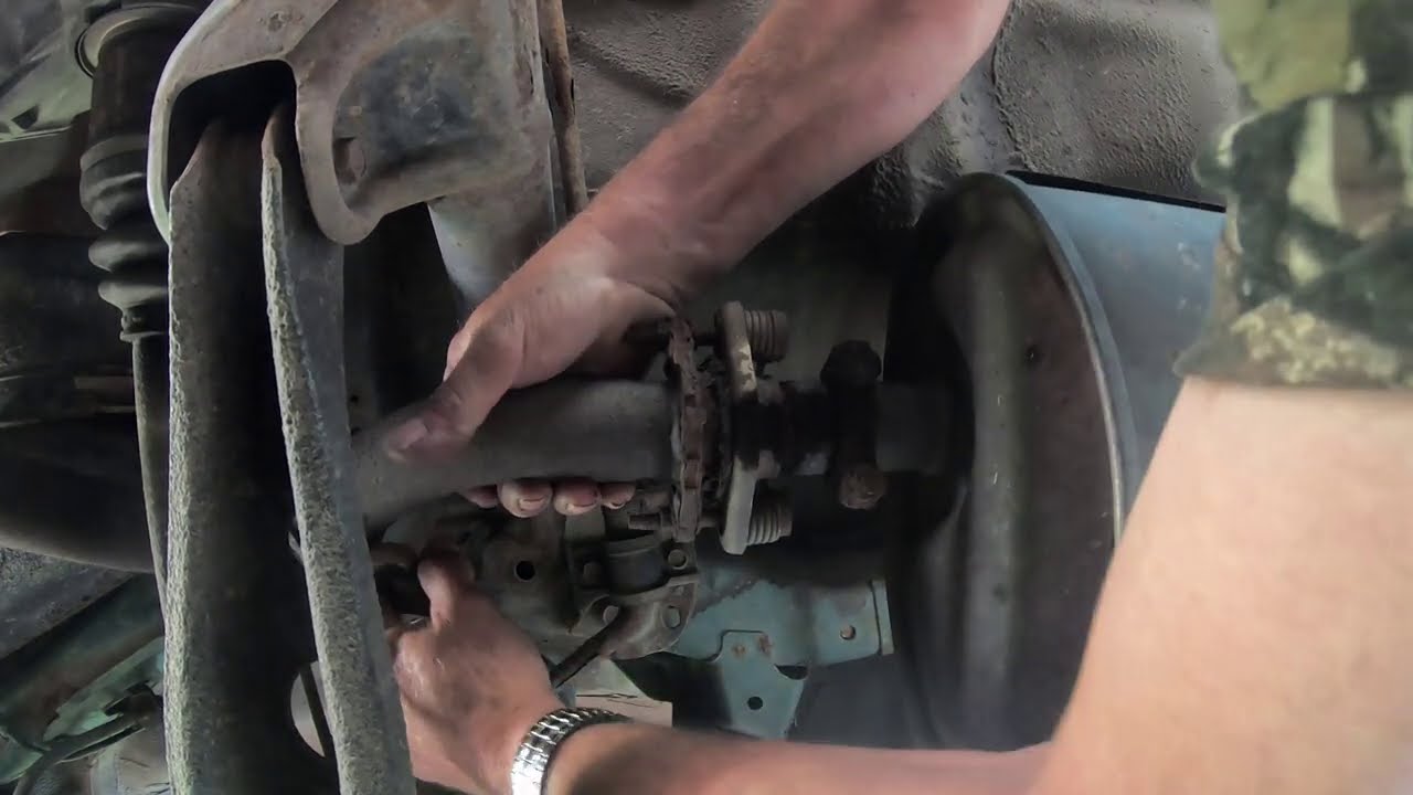 installing a tow hitch on a 2001 CRV