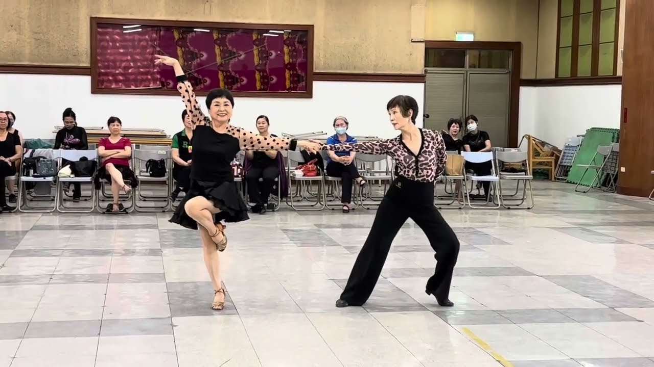桂林雙人舞（我曾經發了瘋的想）三步