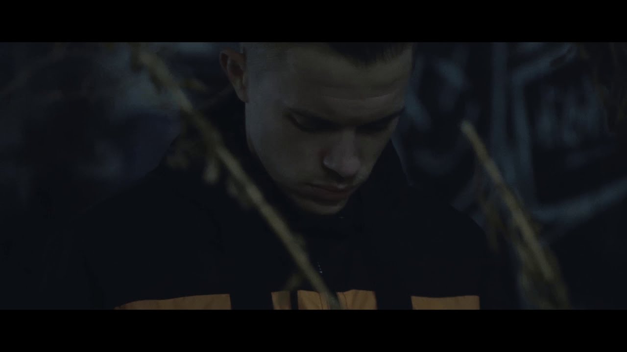 Deras ft. Satek - 32 Bars [Official Video]