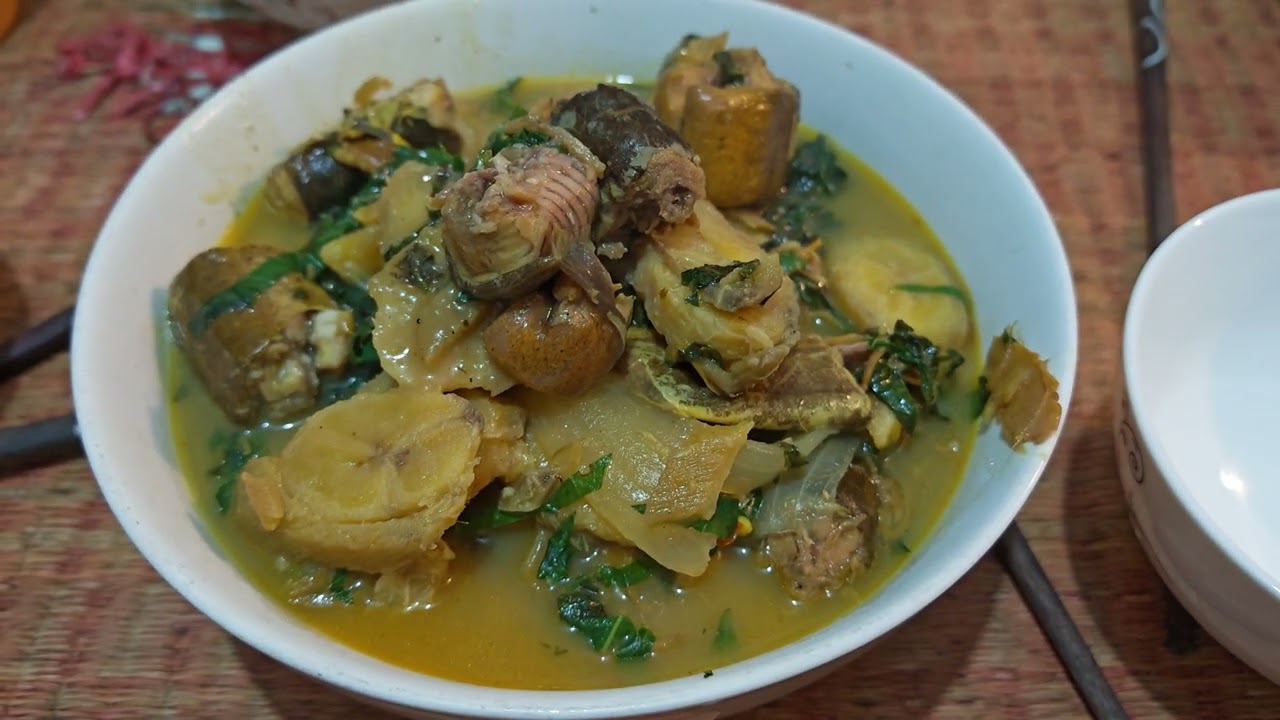 ĂN LƯƠN NẤU CHUỐI