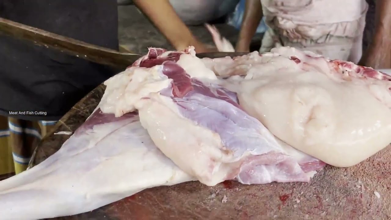 New Fresh Amazing Goat Leg Meat Cutting Video - Mutton Cutting And Selling |