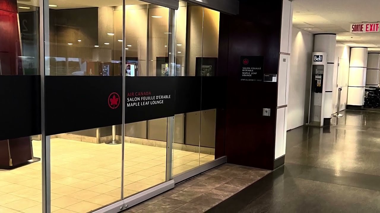 Review of Air Canada Maple Leaf Lounge (Domestic) at YUL (Montreal) Airport