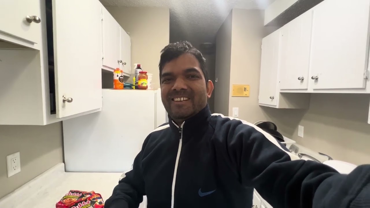 These Spicy Noodles Were a Mistake | Lazy Day Off Vlog