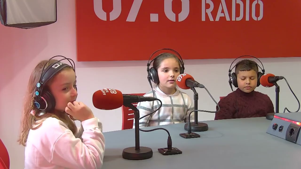 Amposta Educa | El Soriano-Montagut visita la ràdio: rimes, exàmens i futurs professionals 🎙️🏫