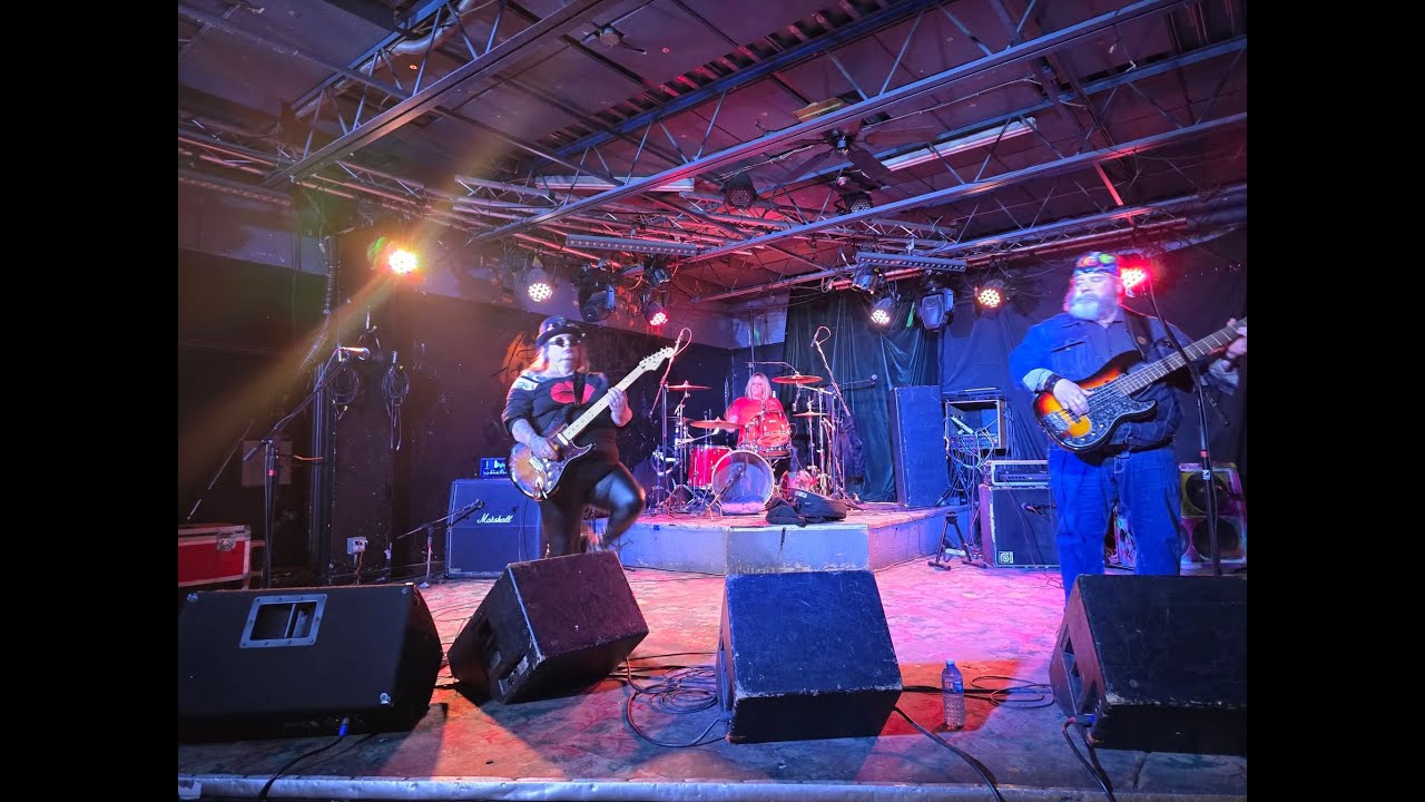 METYER  GYRLS , 2026 02 01 Rockpile, NIALL  MELLORS Benifite