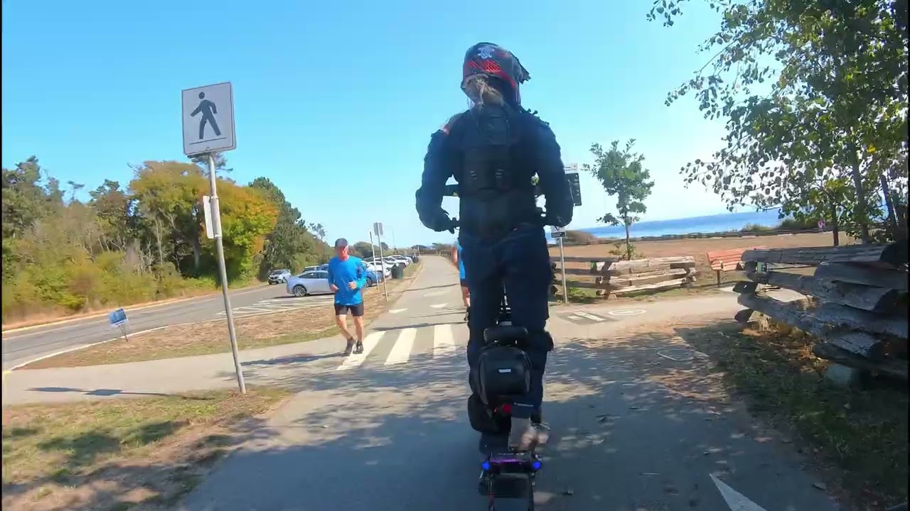 🍁⚡ #Victoria #PEV #Scooter Takeover! Gleeride A7 Max and Toursor X5! Collab with The Meow Meow Show🚀