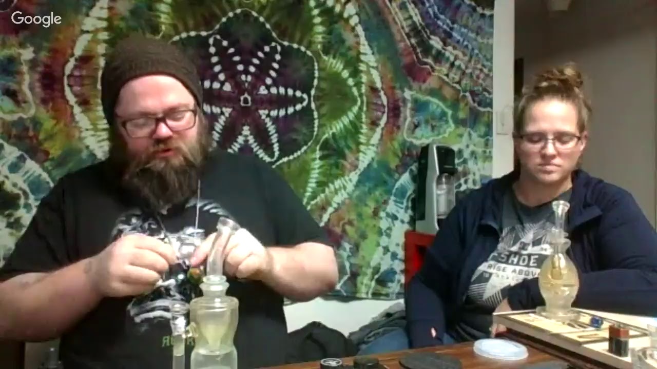 Smokers lounge late night sesh live with the Ben Inya and friends!