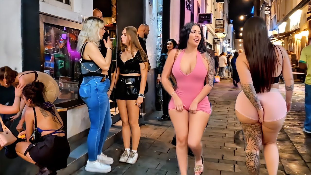 Crazy Nightlife in Düsseldorf - You Won't Believe What Happens at Midnight #disco #germanynightlife