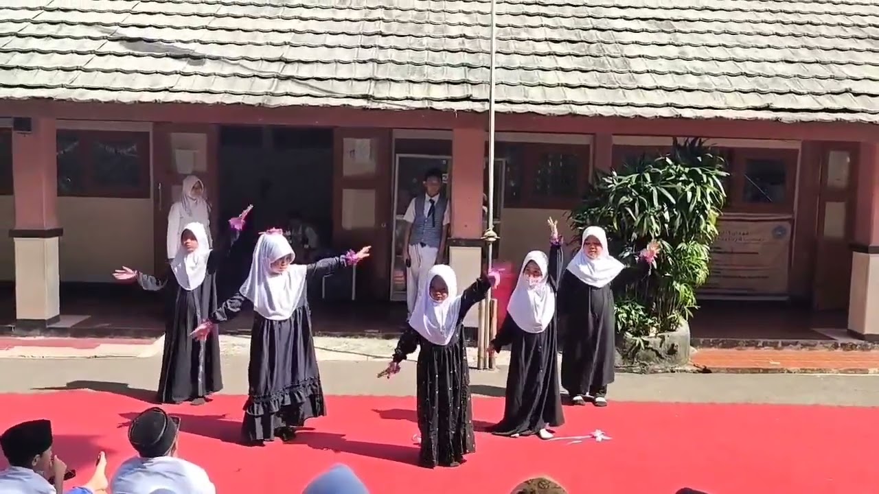 MasyaAllah tabarokallah 🌙 #Happyteachersday#Menari#Kunanta#tari#kunanta #viral