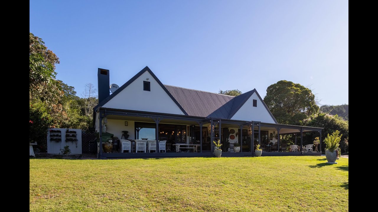 ENV182824 | Remarkable Home with Mesmerising Views