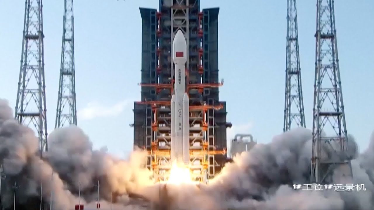 China launches internet satellites on 600th Long March rocket