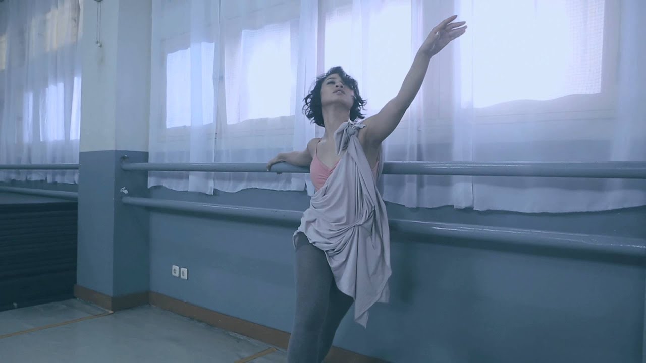 Andien - Kasih Putih (Official Music Video)