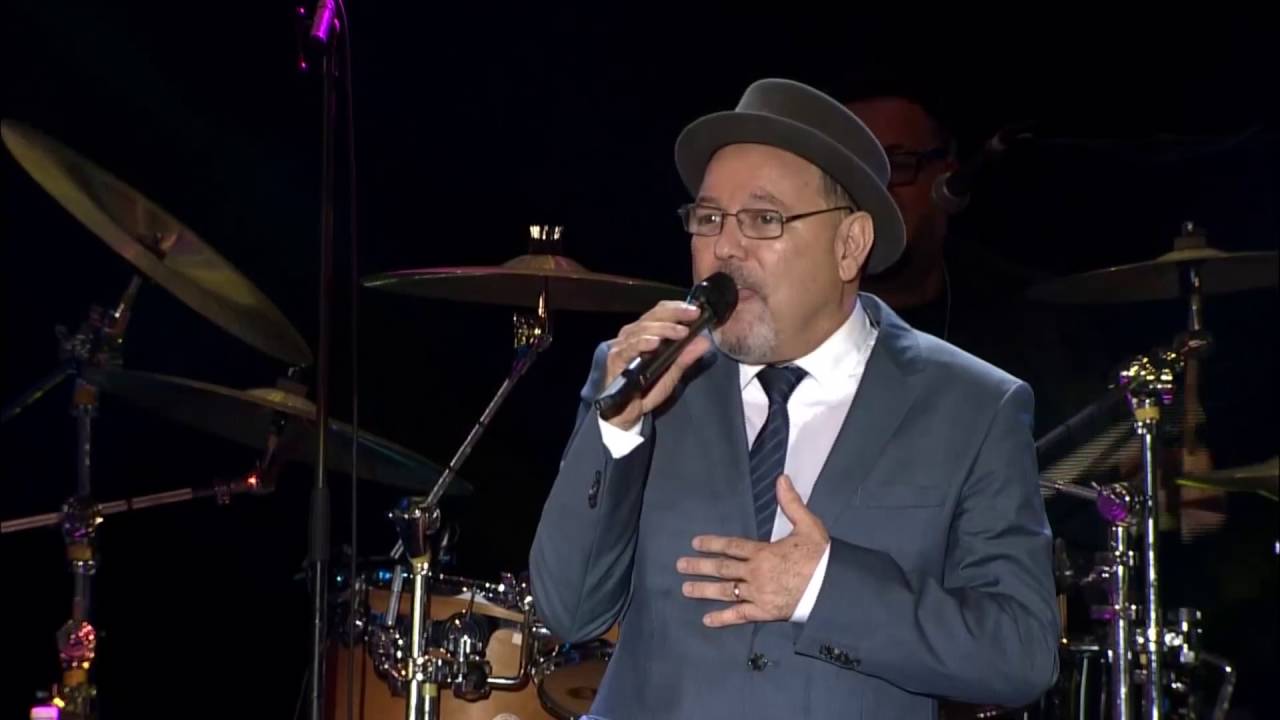Rubén Blades con Roberto Delgado & Orquesta en vivo - Decisiones.