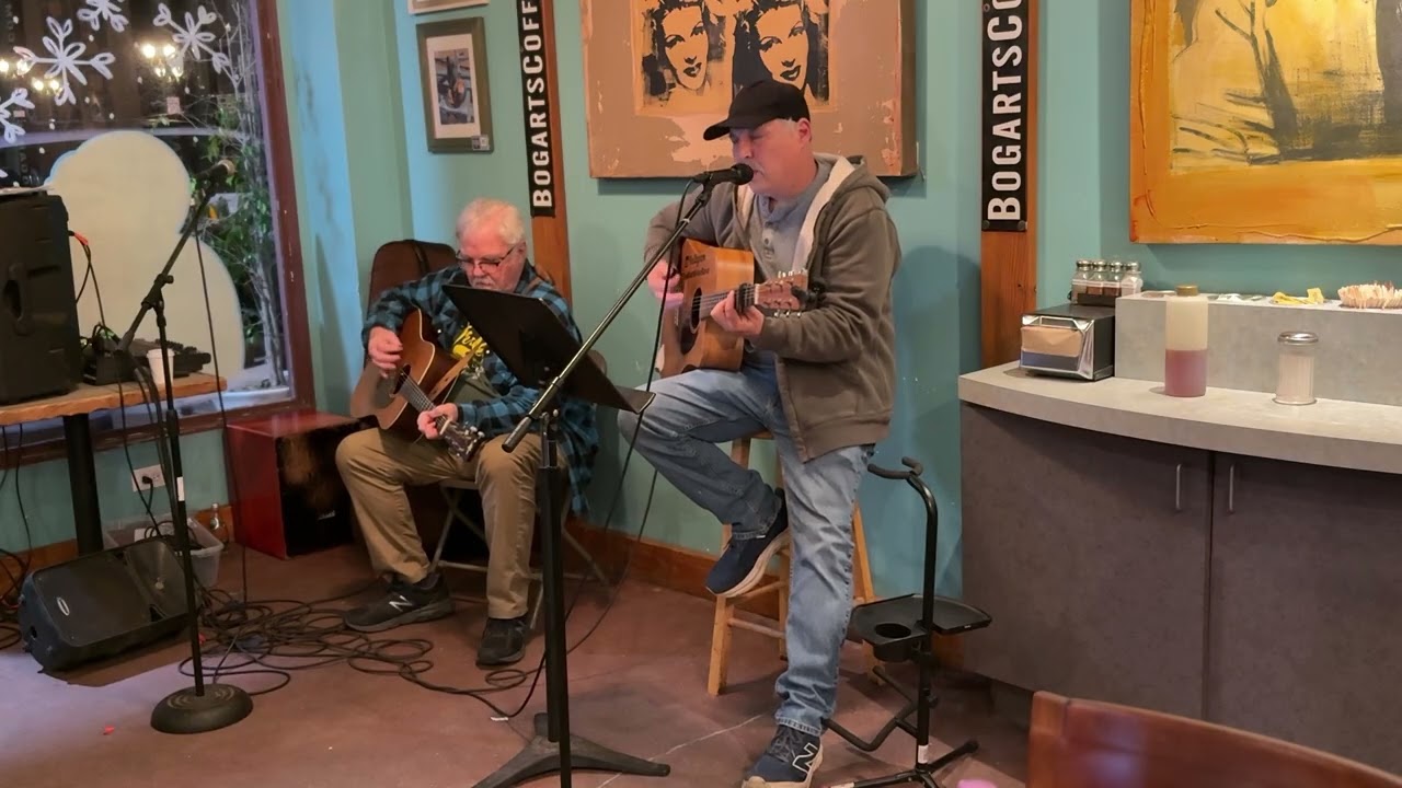 Matt Wild Horses at Bogart's Coffee House open mic, Seal Beach CA