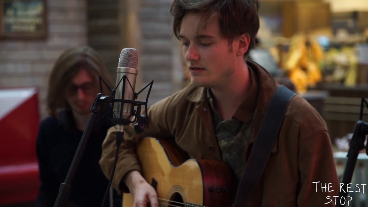 Vundabar - Diver (Live at The Rest Stop)