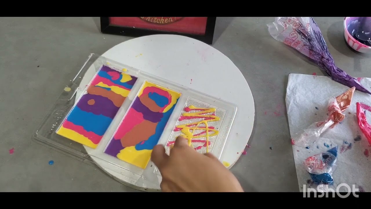 Day 5 Coloured Chocolate Bar(@DhrutisKitchen41