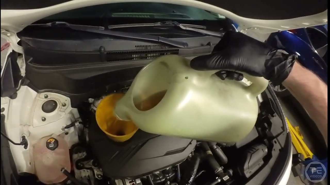 POV: Замена жидкостей в Kia Seltos | foryabud.com #kiaseltos #pov #oilchange #differential #trans...